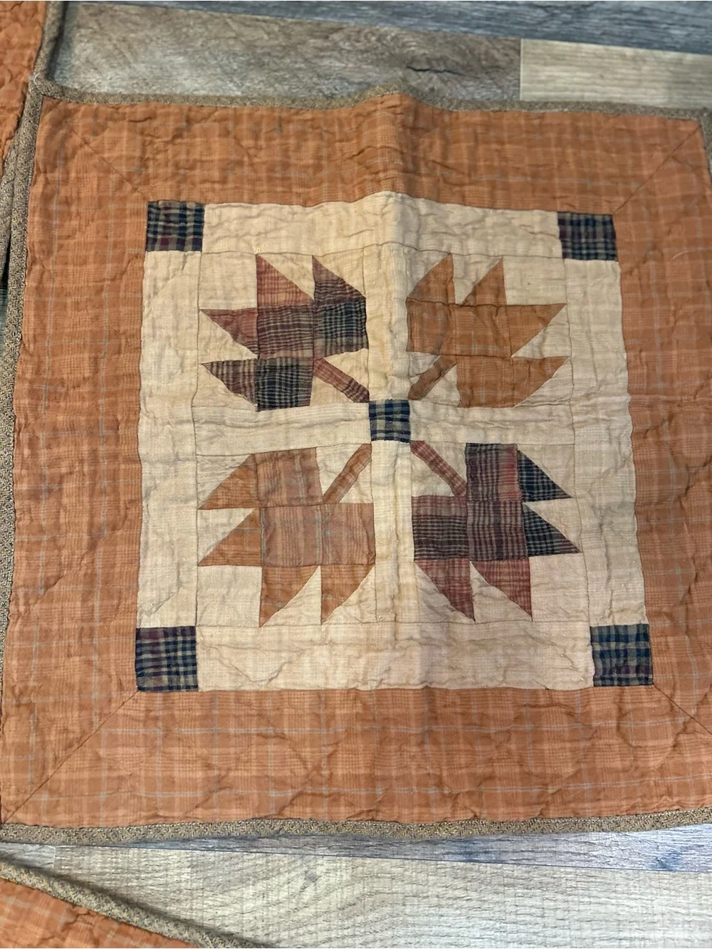 Home Heart Brands Quilted Table Runner & 2 Placemats Set Autumn Leaf Patchwork